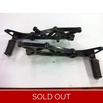 1983 Kawasaki GPZ550 ZX550A Passenger Pegs w/ Side Brackets - Pair